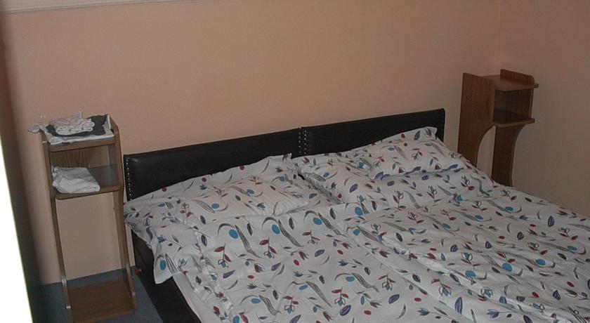 Babarczi Üdülőház Kiskunmajsa Quarto foto